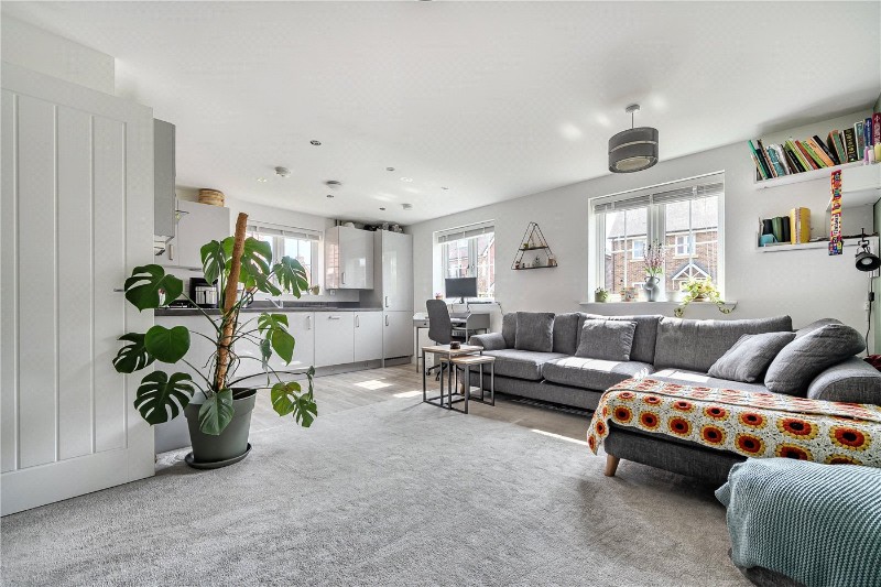 Ribston Road, Farnham, Surrey, GU9