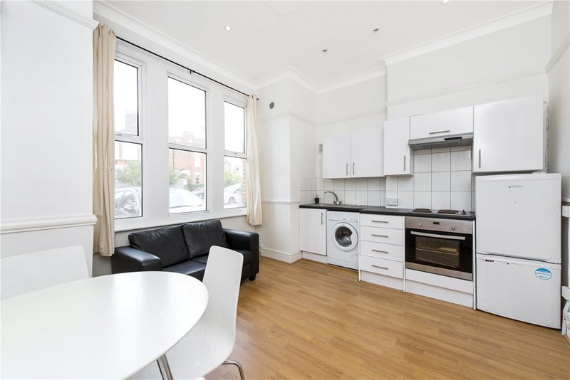 Stanthorpe Road, London, SW16