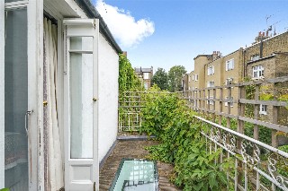 Pembridge Mews, London, W11