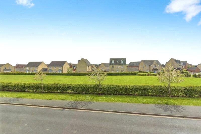 Sandown Drive, Bourne, Lincolnshire, PE10