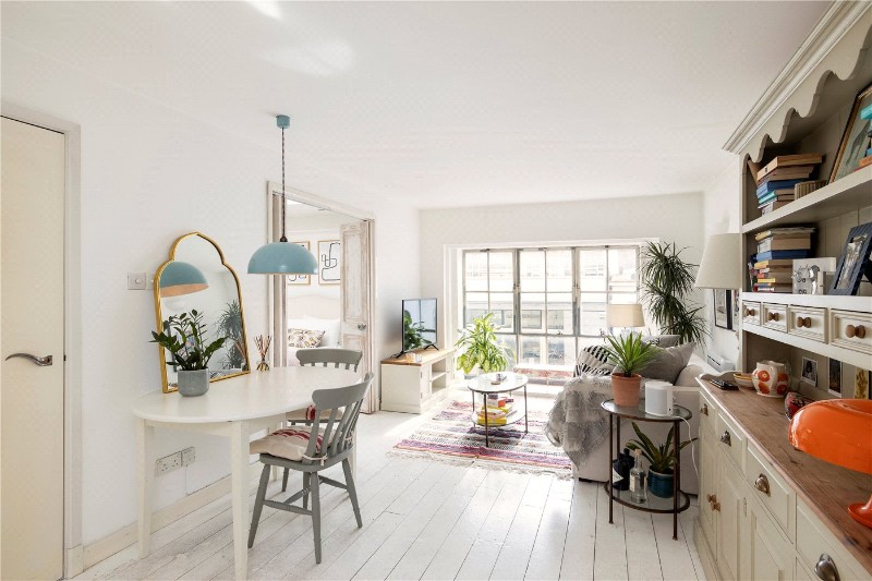Almeida Street, London, N1