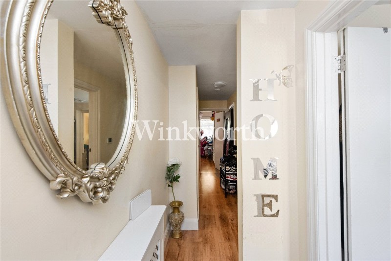 Orpington Gardens, London, N18