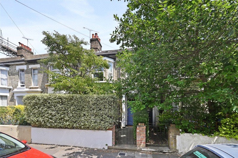 Godolphin Road, London, W12