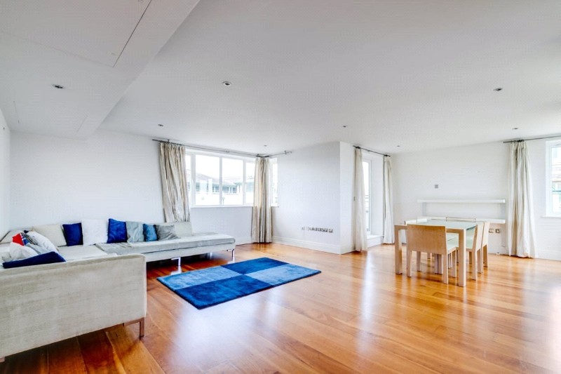 Birchgrove House, Strand Drive, Kew, TW9