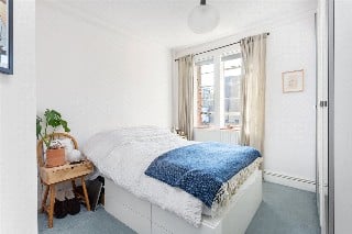 Queens Drive, London, N4