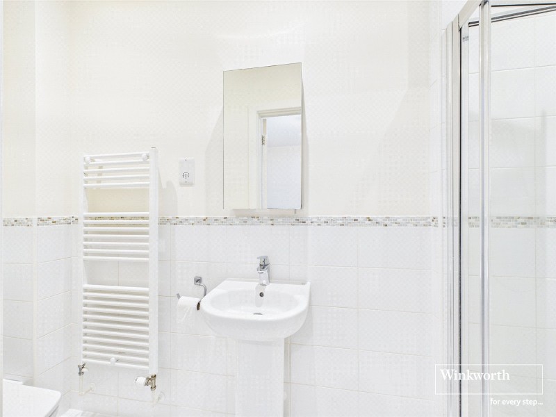 Haden Square, Reading, Berkshire, RG1