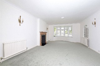 Warwick Drive, London, SW15