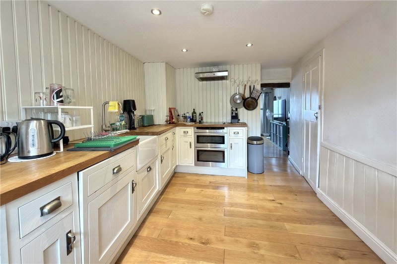 London End, Beaconsfield, HP9