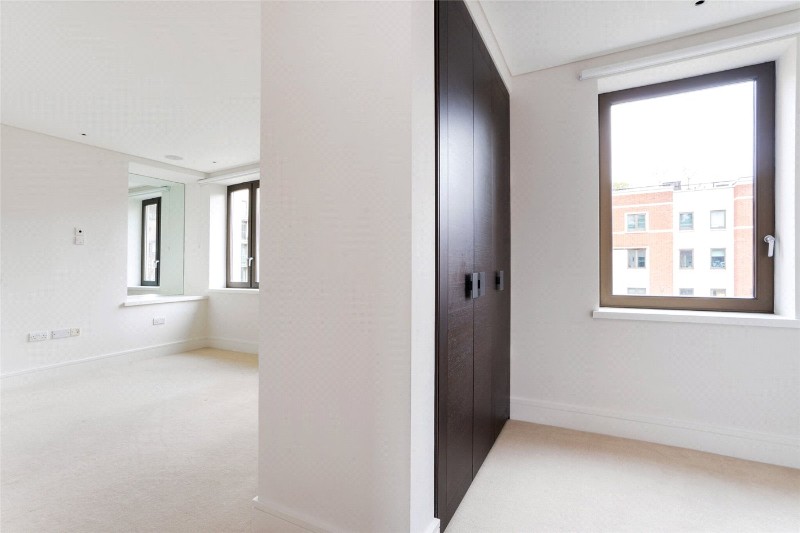 Thornwood Gardens, Kensington, London, W8