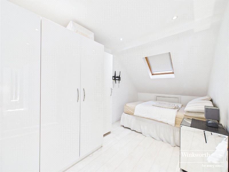 Winston Avenue, Kingsbury, London, NW9