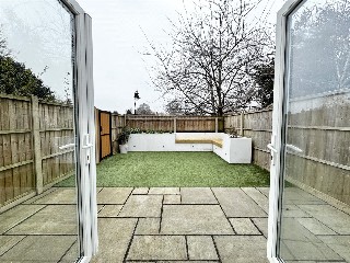 Rose Farm Close, Ferndown, Dorset, BH22