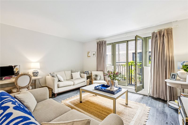Kensington Gardens Square, London, W2