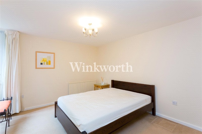 Britten Close, London, NW11