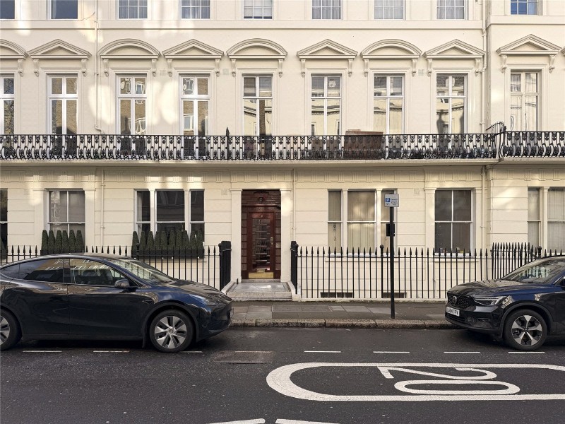 Strathearn Place, London, W2