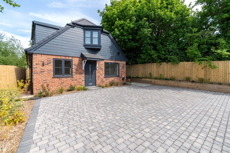 Lonnen Road, Colehill, Wimborne, Dorset, BH21