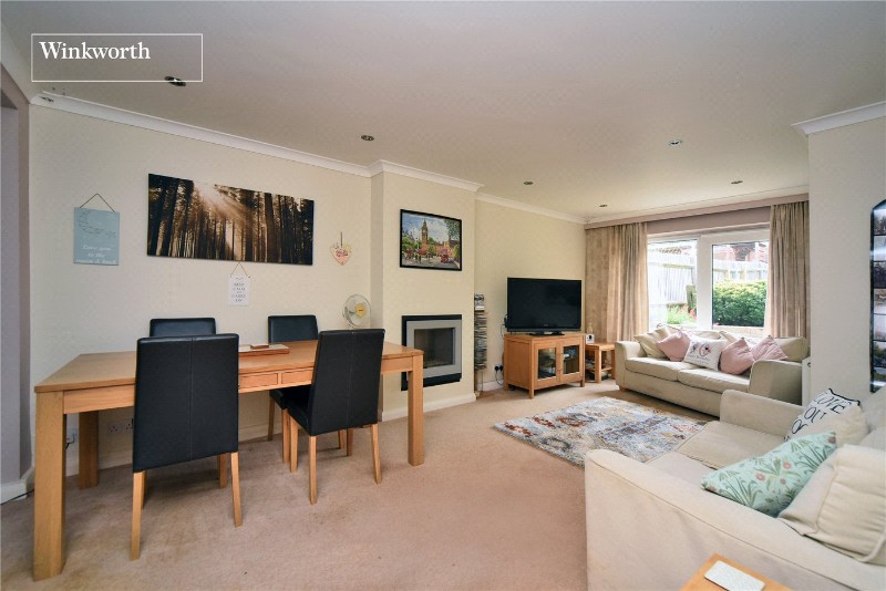 Clarkes Avenue, Worcester Park, KT4