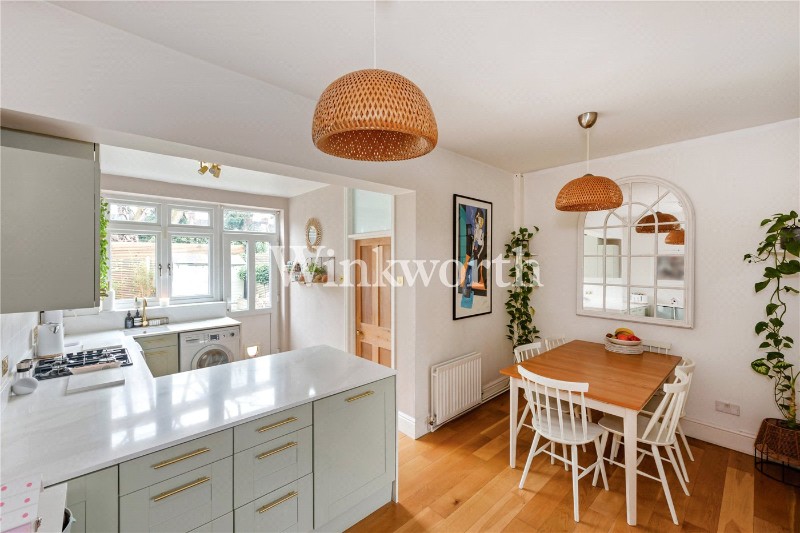 Maurice Avenue, London, N22