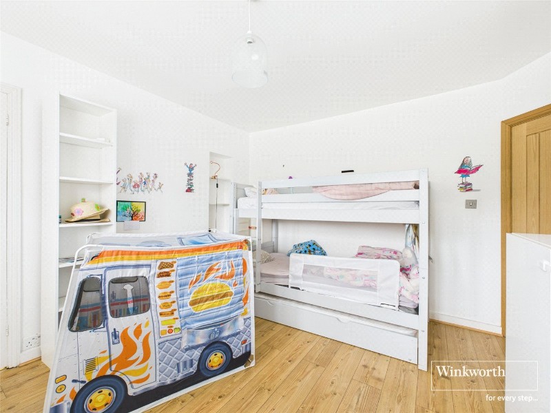 Buxton Avenue, Caversham, Reading, Berkshire, RG4