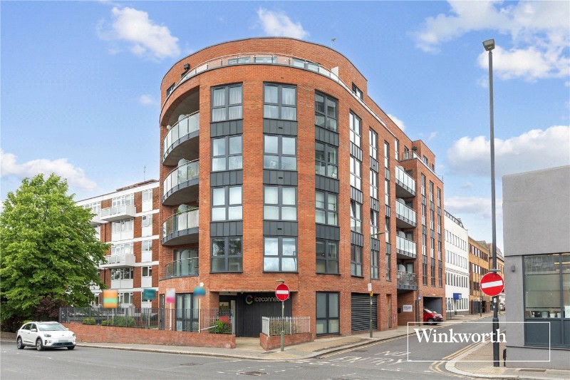 Nether Street, Finchley, London, N3