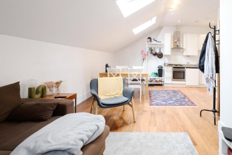 Finsbury Park Road, London, N4