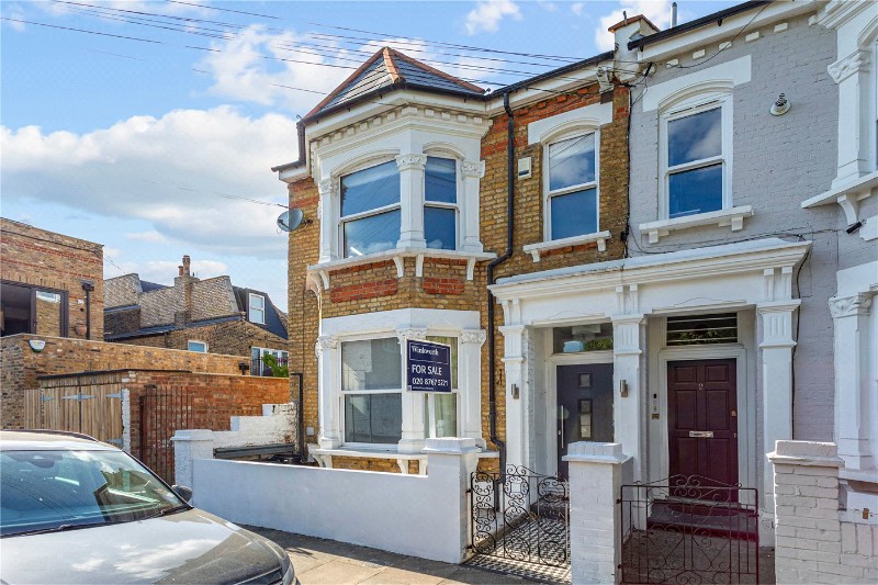 Holdernesse Road, London, SW17