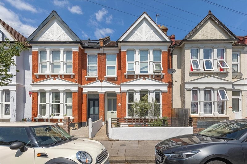 Huntly Road, London, SE25