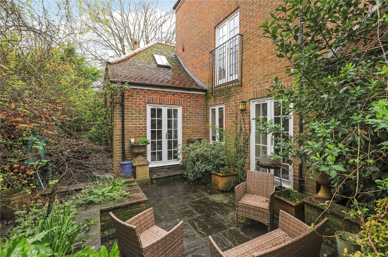 Albion Place, Winchester, Hampshire, SO23