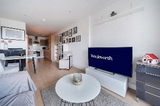 Aston Street, London, E14