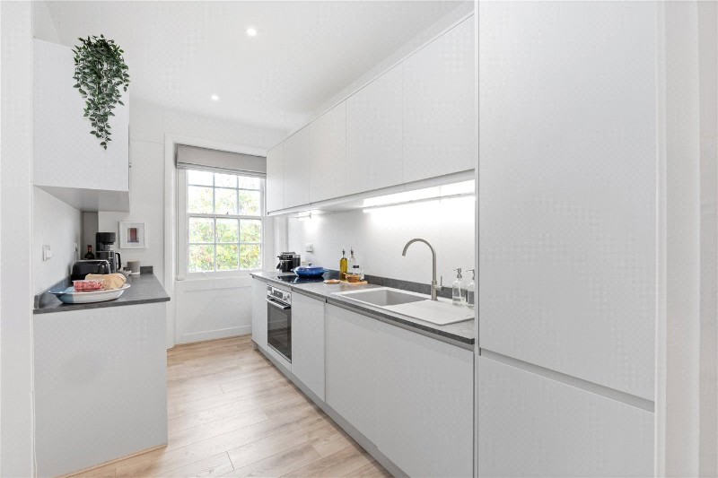 Liverpool Road, London, N7