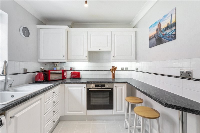 Cottesloe Mews, London, SE1