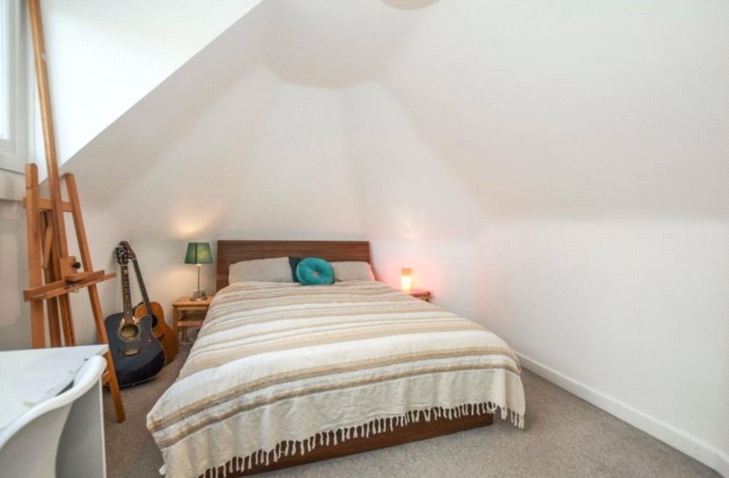 Fairholt Road, London, N16