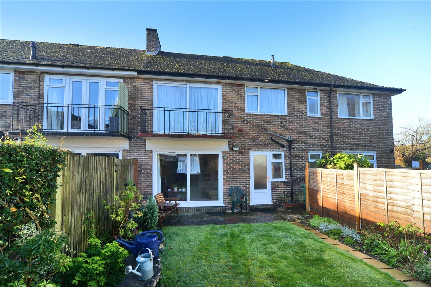 2 bedroom property for sale in Courtlands Crescent, Banstead, Surrey