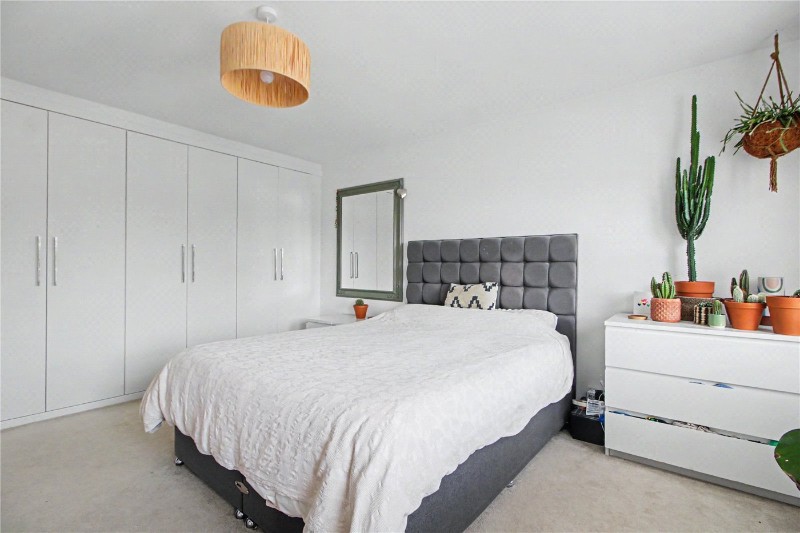 Neale Avenue, Poringland, Norwich, Norfolk, NR14