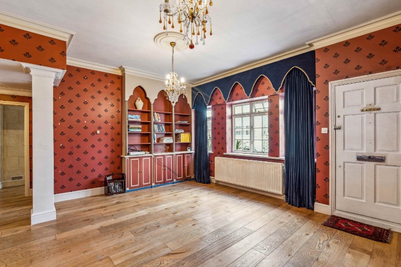 Lancaster Mews, Bayswater, W2