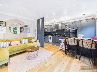 Portsmouth Road, Long Ditton, Surbiton, Surrey, KT6