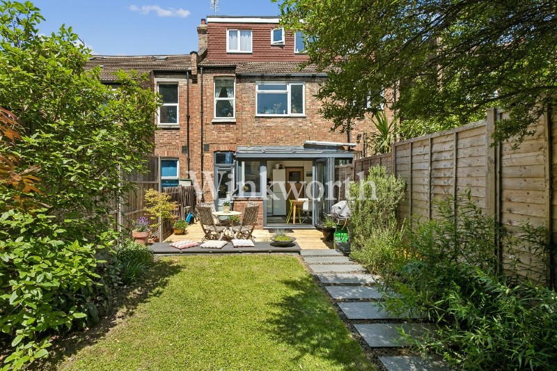Sylvan Avenue, London, N22