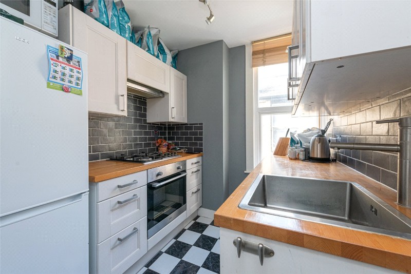 Bathurst Gardens, London, NW10