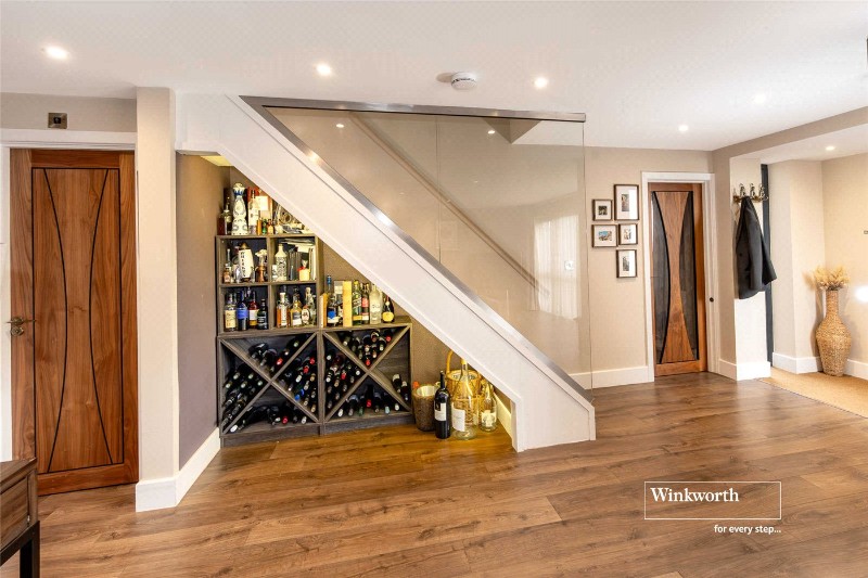 Hynesbury Road, Friars Cliff, Christchurch, BH23