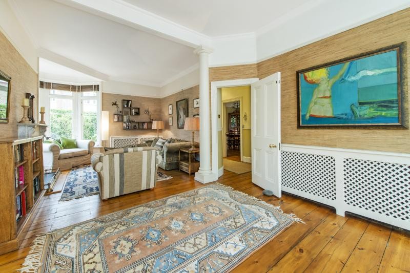 Fitzgerald Avenue, London, SW14