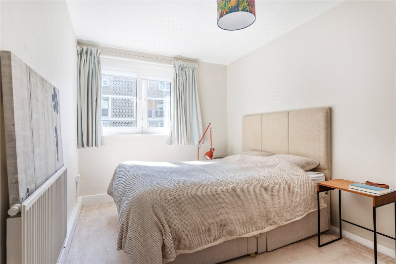 Limpsfield Avenue, London, SW19