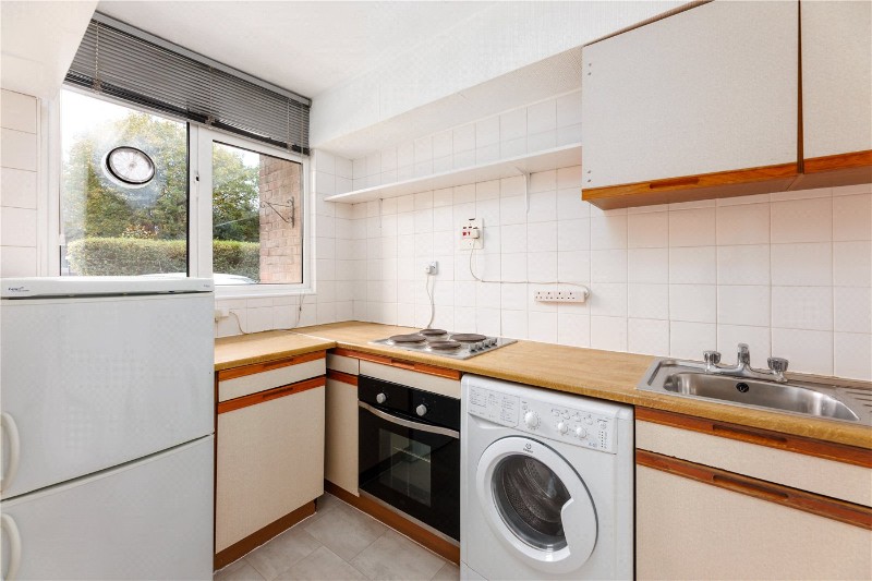 Keswick Road, London, SW15