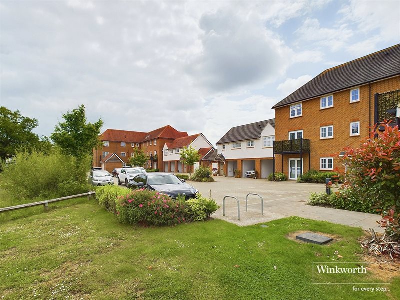 Elizabeth House, 17 Austen Grove, Arborfield Green, Reading, RG2