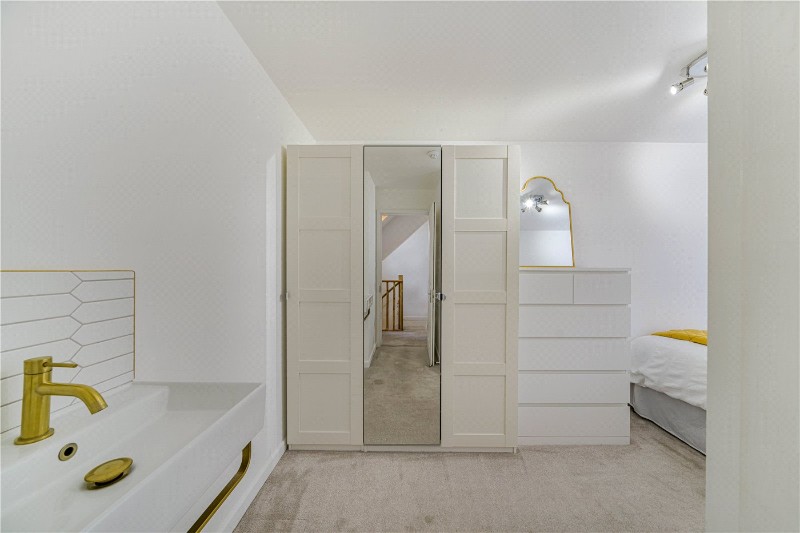 Russia Dock Road, London, SE16