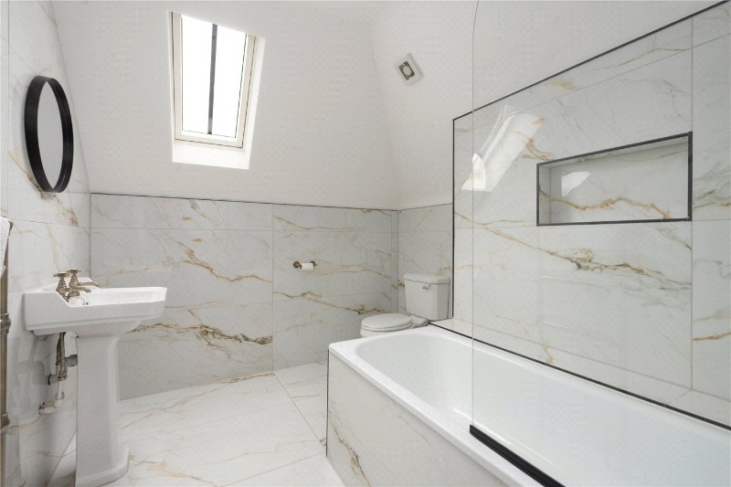 19 The Bayle, Folkestone, Kent, CT20