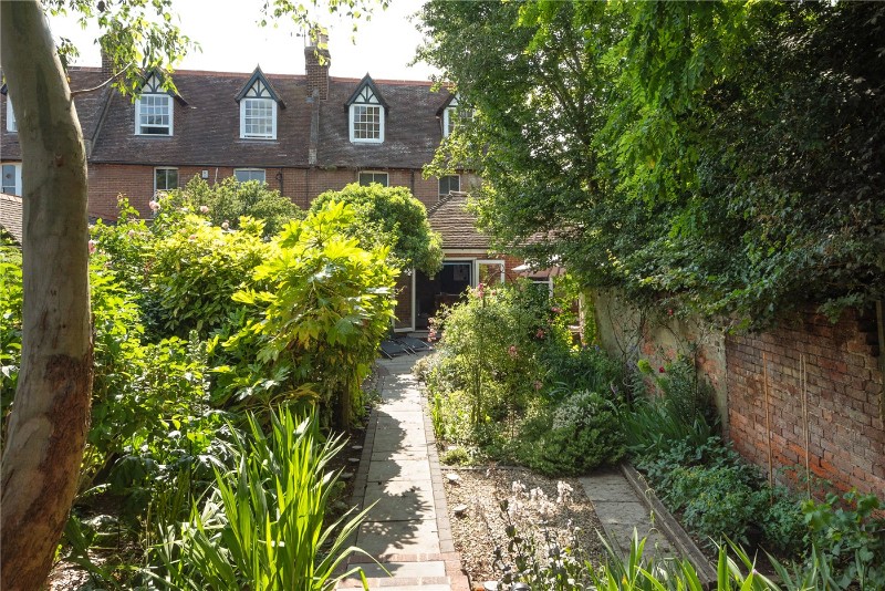 Victoria Road, Canterbury, Kent, CT1