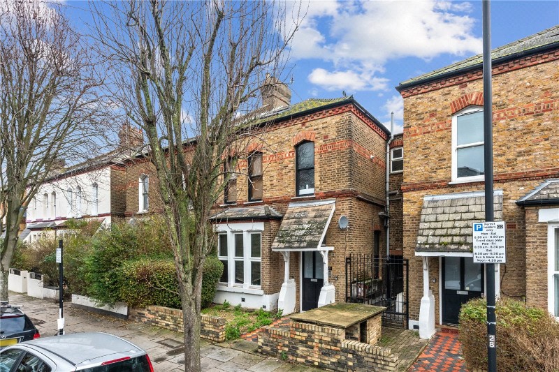 Finsbury Park Road, London, N4