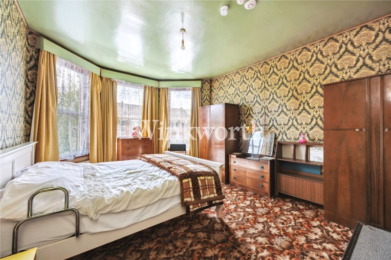 Kelvin Avenue, London, N13