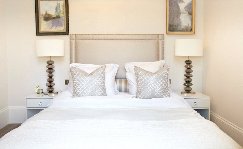 Kensington Church Street, Kensington, London, W8