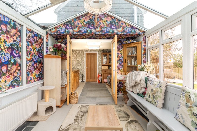 Blandford Road, Corfe Mullen, Wimborne, Dorset, BH21
