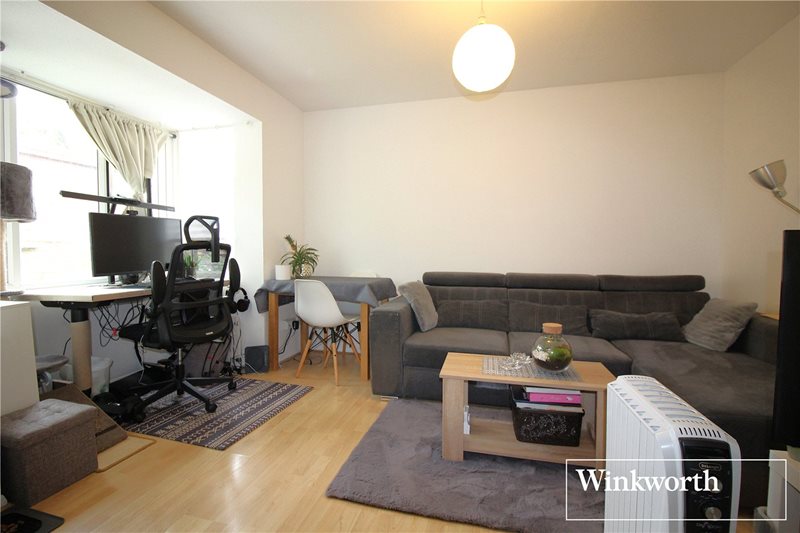 Rodgers Close, Elstree, Hertfordshire, WD6
